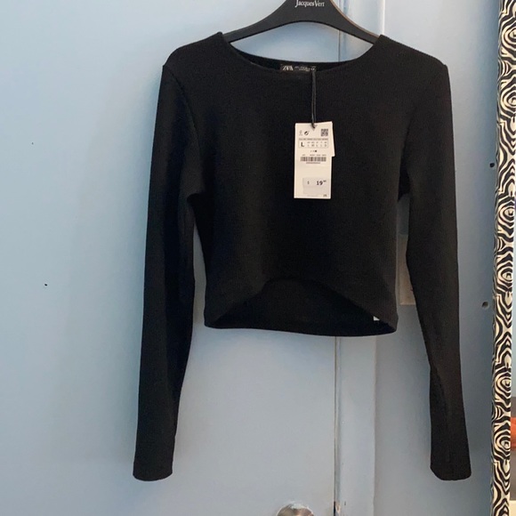 Women’s Top - Picture 1 of 1